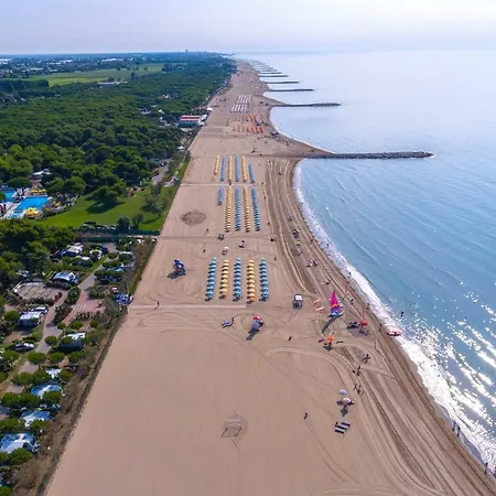 Mediterraneo Village 5*