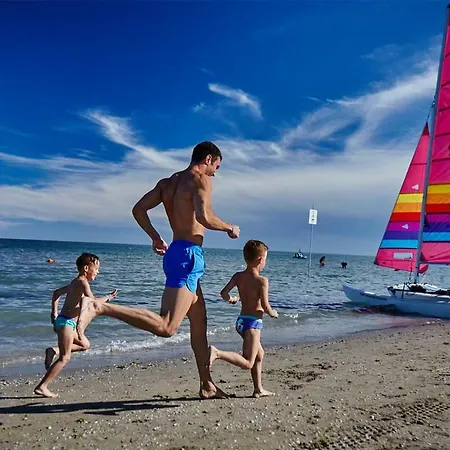 Mediterraneo Village