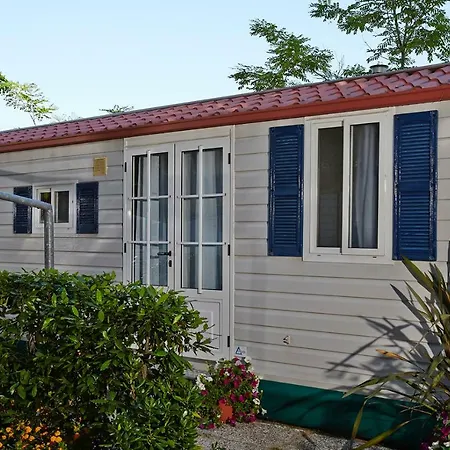 Mediterraneo Village Holiday park 5*