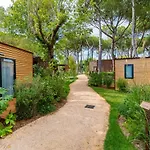 Mediterraneo Village ホリデーパーク カヴァッリーノ・トレポルティ