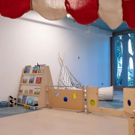 Mediterraneo Village Πάρκο διακοπών 5*