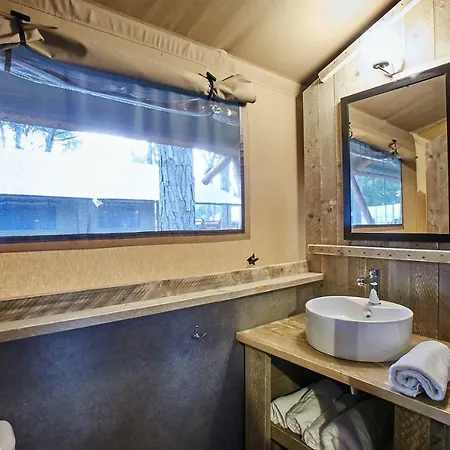 Mediterraneo Village 5* קוואלינו-טראפורטי